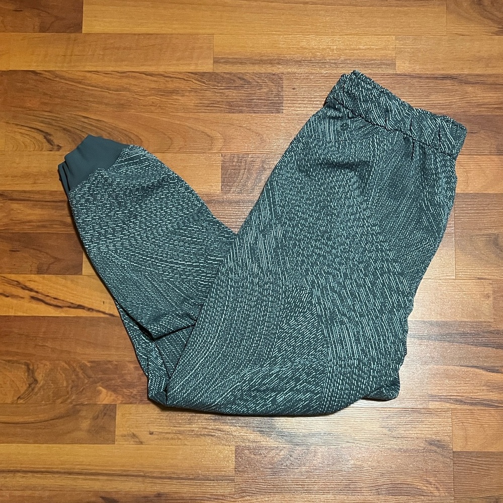 lululemon joggers